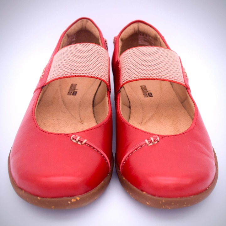 Entièrement neuf dans sa boîte Clarks Femmes Tri Ava Rouille Nubuck Cuir trigenic Mary Jane Chaussures Entièrement neuf dans sa boîte Clarks Femmes Tri Ava Rouille Nubuck Cuir trigenic Mary Jane Chaussures
